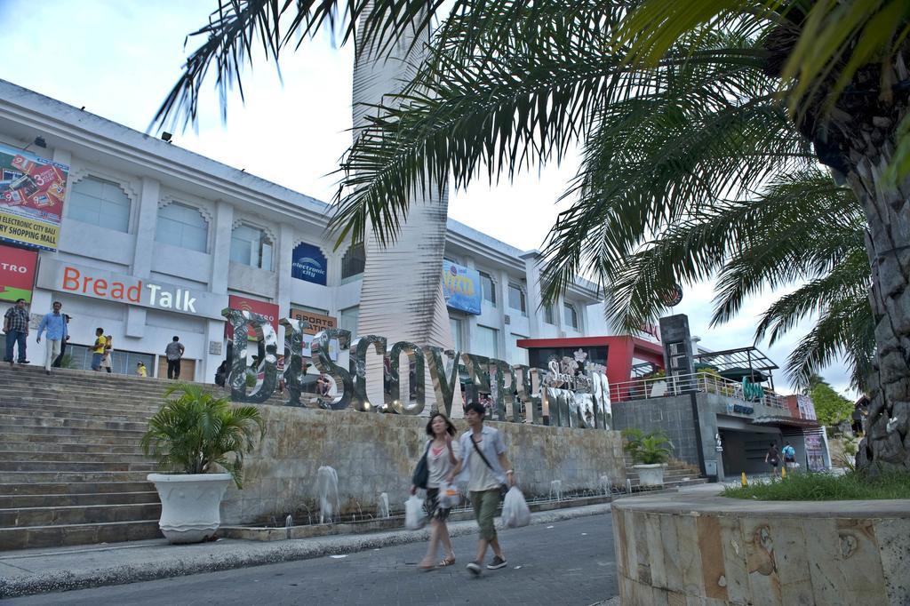 A Residence Kuta Lombok Exterior foto